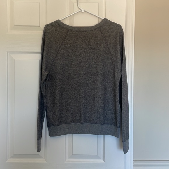 NWT Hollister “Brunch Like You Mean It” Crew Neck Sweatshirt, Grey - Picture 4 of 6